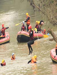 Yüzme bilmeyen rafting yapabilir mi